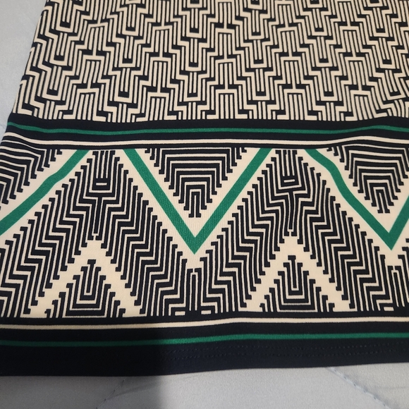 Max Studio Midi Tank Style Dress, Circular Cut Out & complimentary green band - Picture 7 of 14